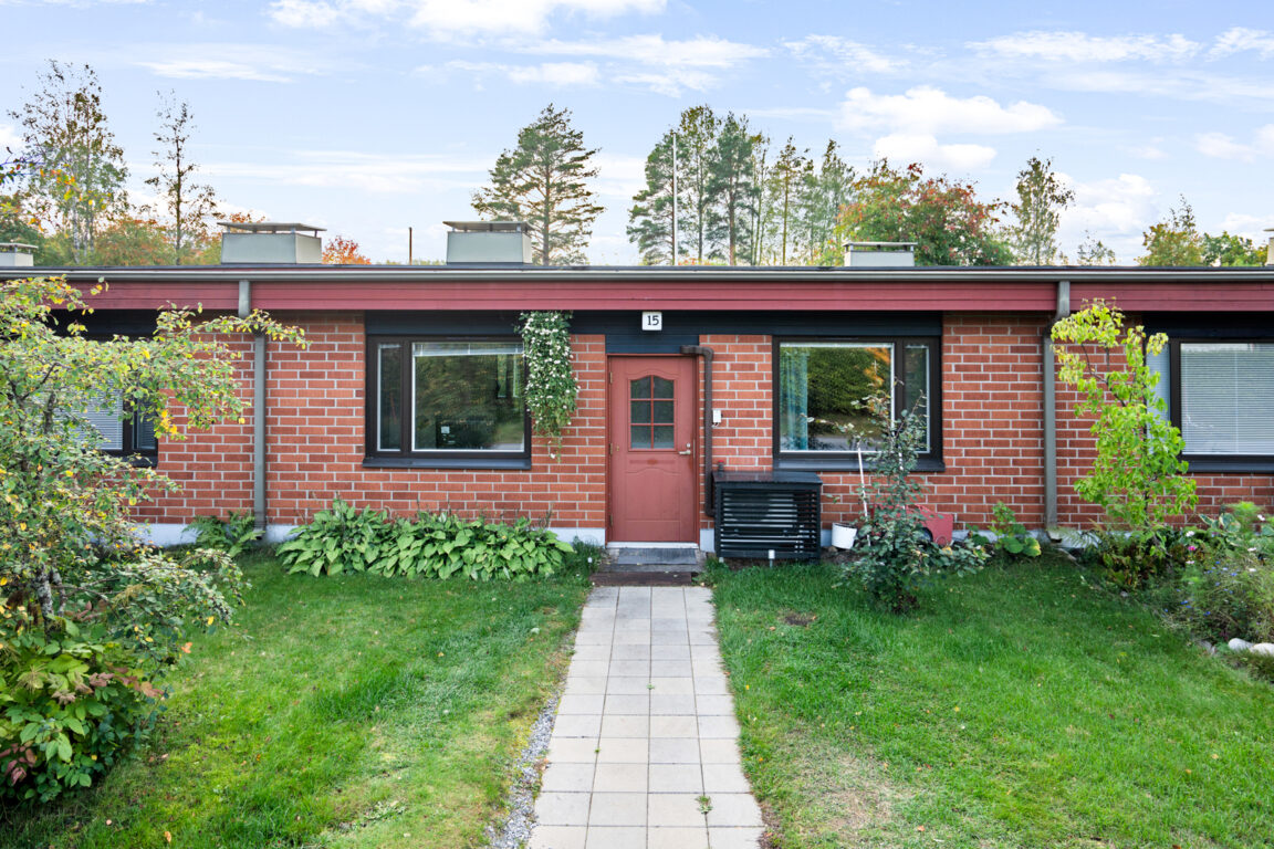 Petäikkölänkatu 25, Joensuu (Hukanhauta)