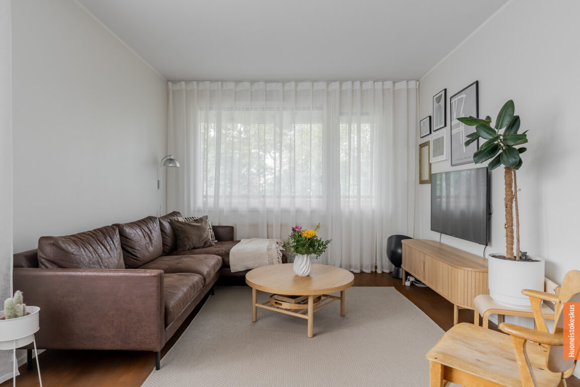 Vienolantie 6, Turku (Vienola)