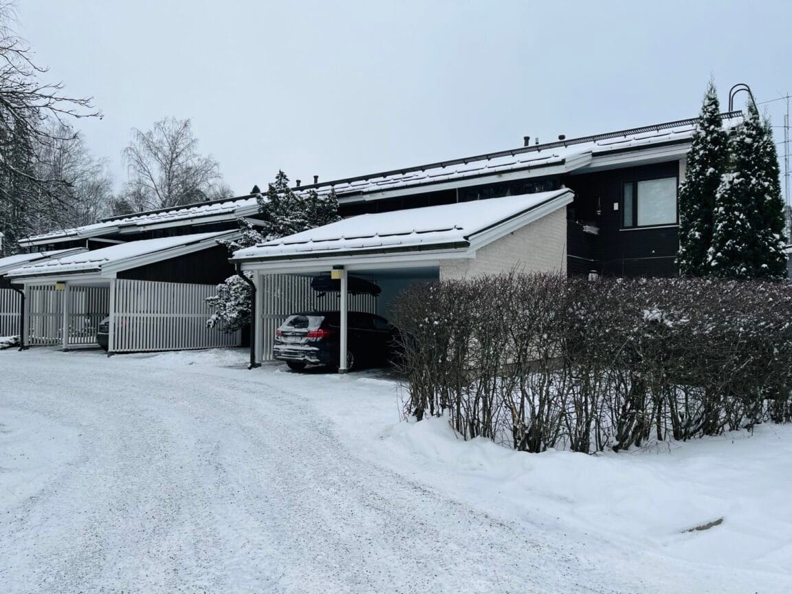 Parkkimäentie 16, Hämeenlinna (Puistonmäki)