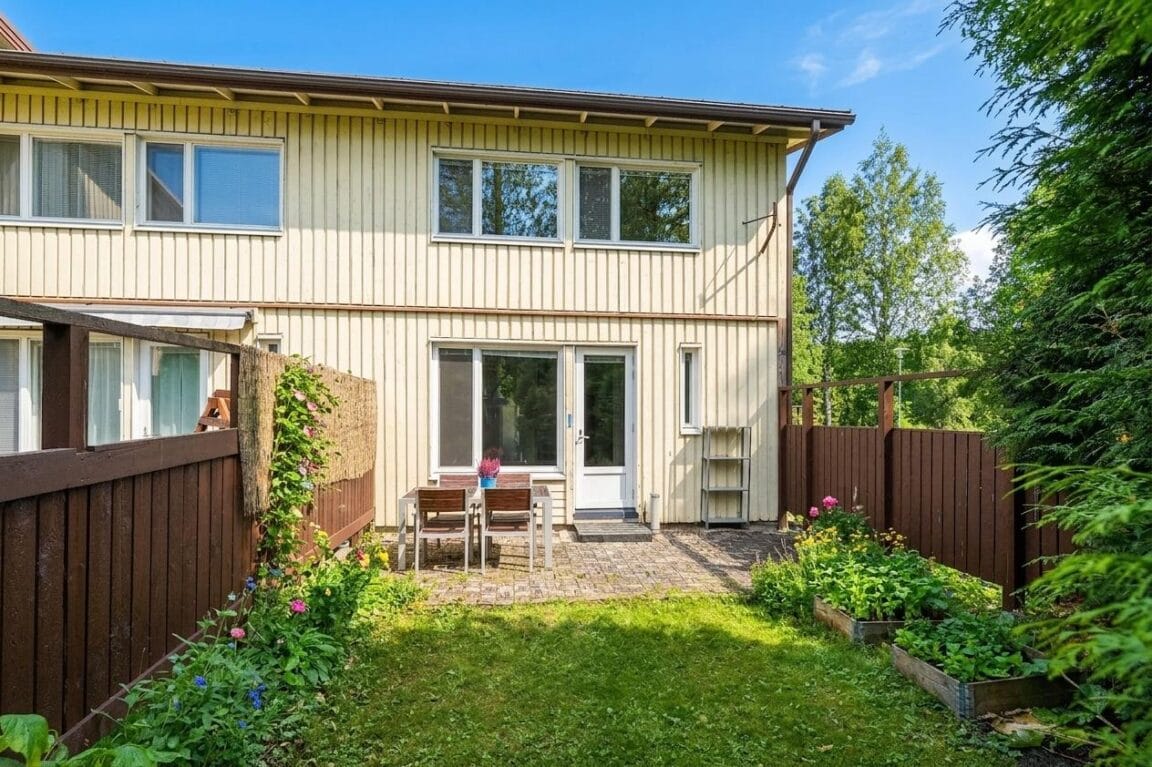 Sirkkalanmäki 54, Helsinki (Puistola)