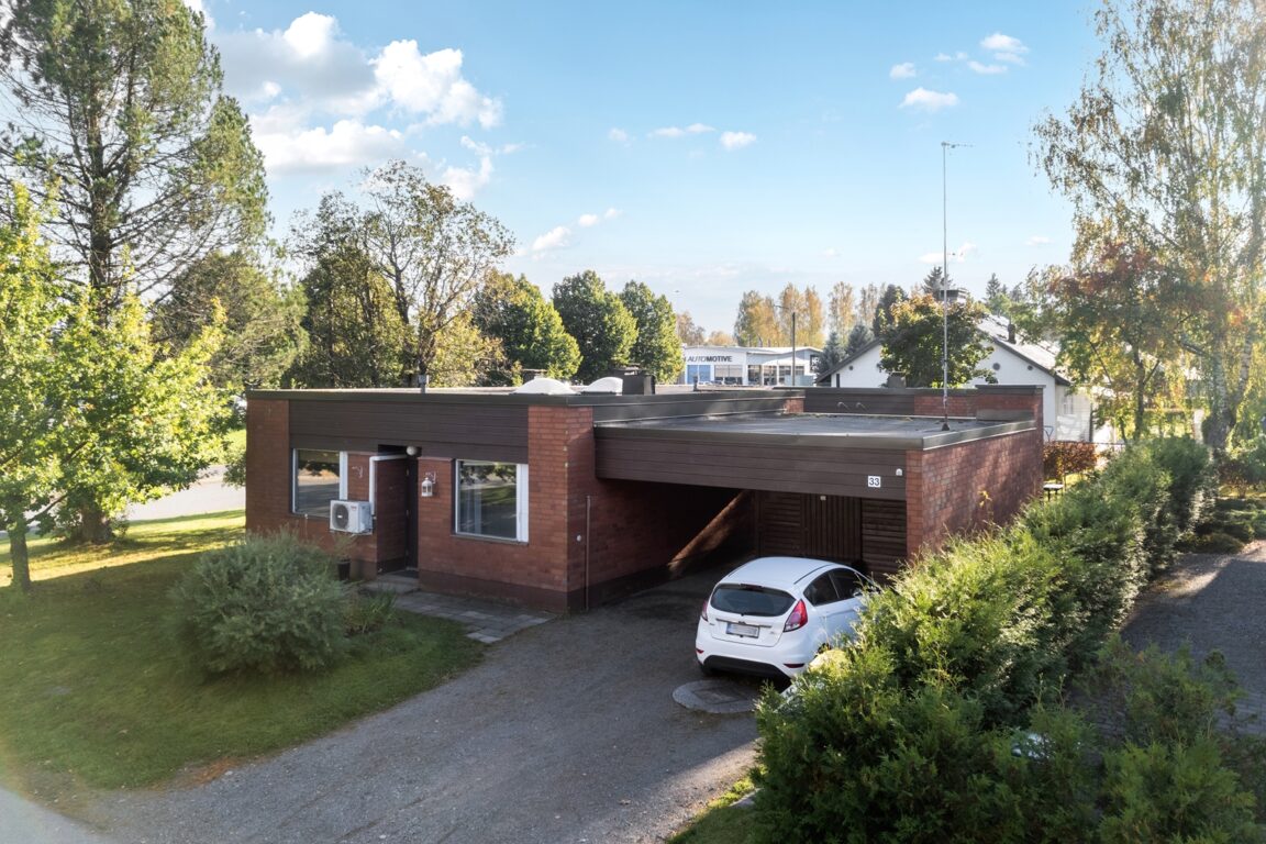 Eino Leinon Katu 33, Hämeenlinna (Kauriala)