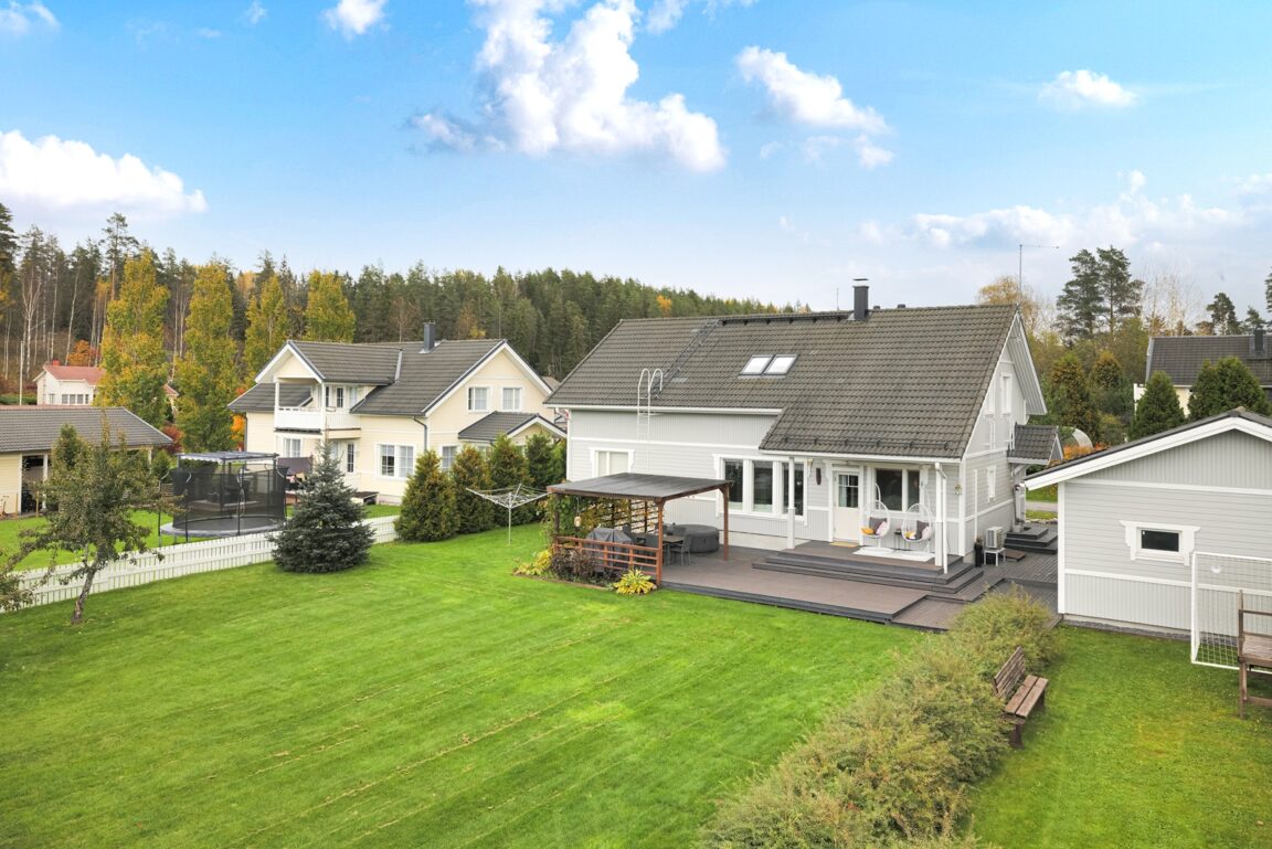 Tammijoentie 3, Vihti (Otalampi)