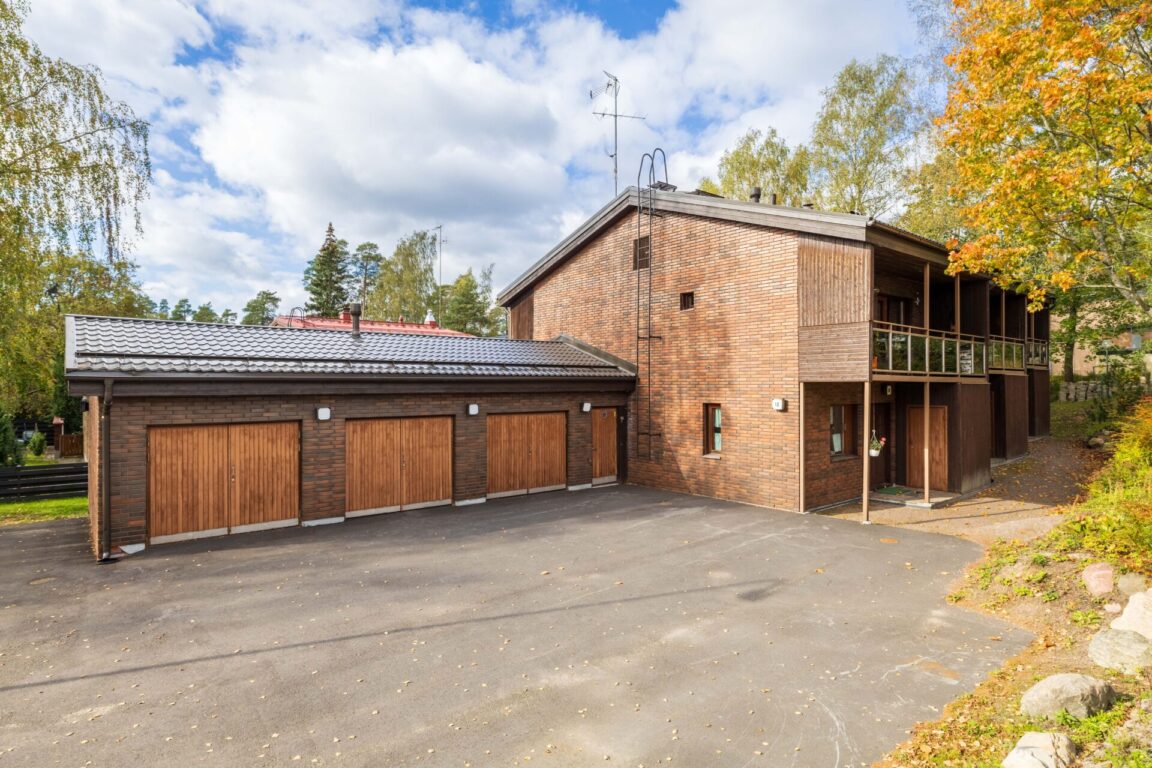 Etumetsäntie 12, Helsinki (Oulunkylä)