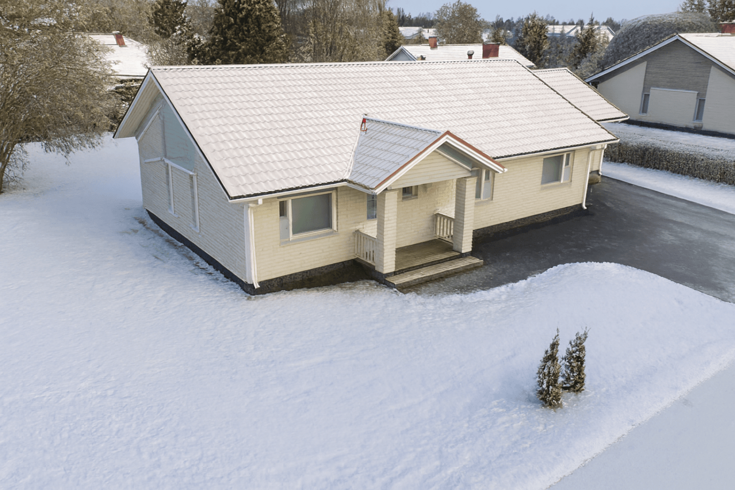 Höyläkuja 4, Lapua (Saarenkangas), Kuva 1