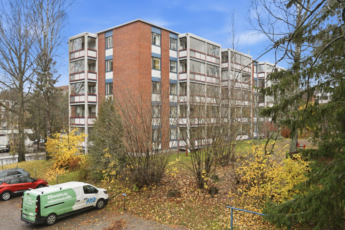 Lammaskuja 2, Vantaa (Pähkinärinne, Hämeenkylä)