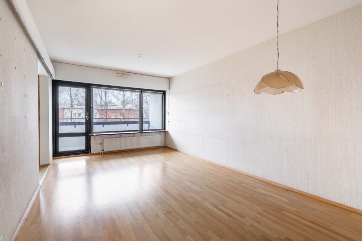 Saniaistie 12, Helsinki (Tapanila)