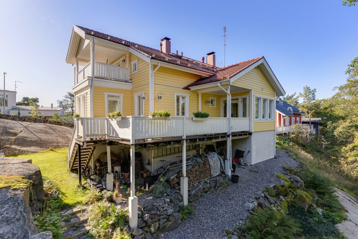 Kölitie 18, Helsinki (Hevossalmi, Laajasalo)