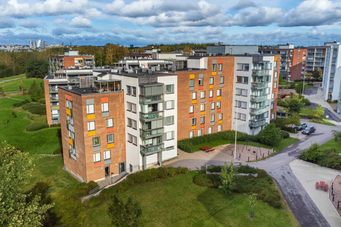 Vanha Kaarelantie 4, Vantaa (Kaivoksela)