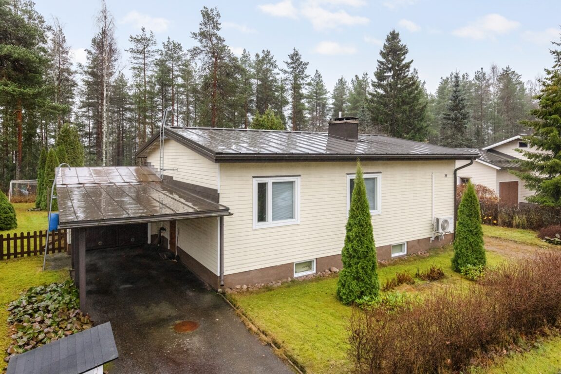 Äyräskatu 25, Kouvola (Tornionmäki)