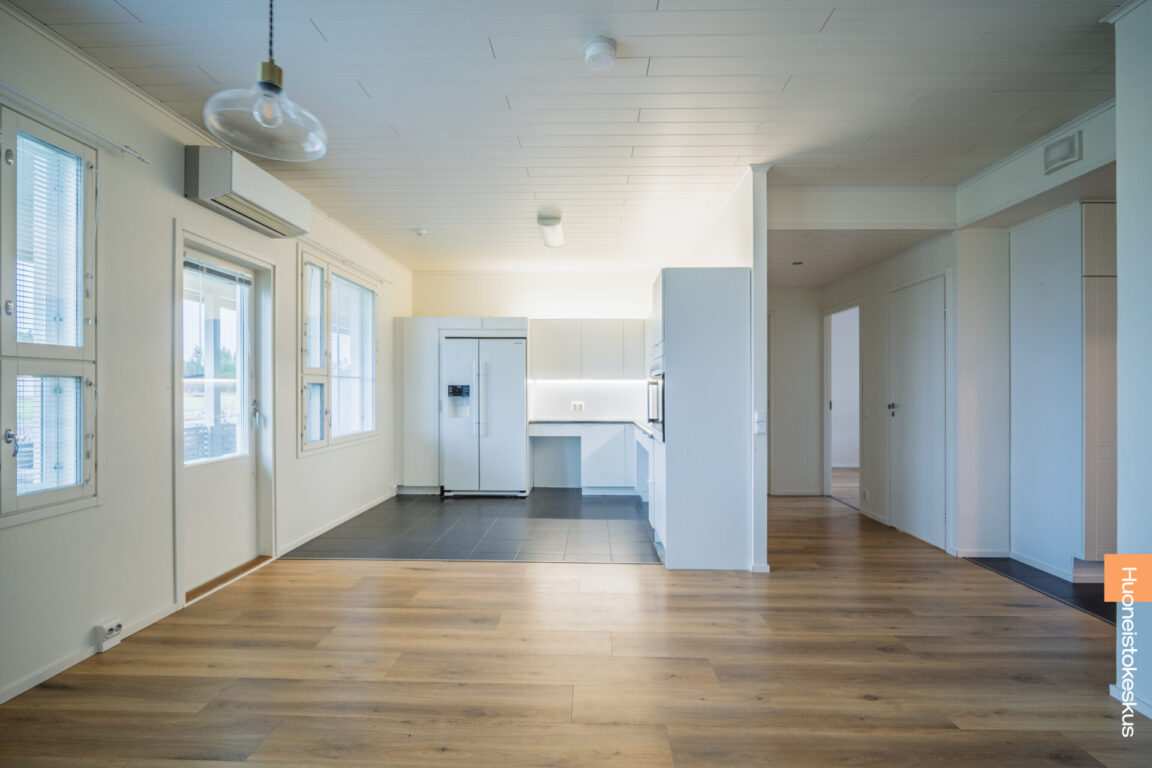 Oivankatu 2, Ylivieska (Pakola)