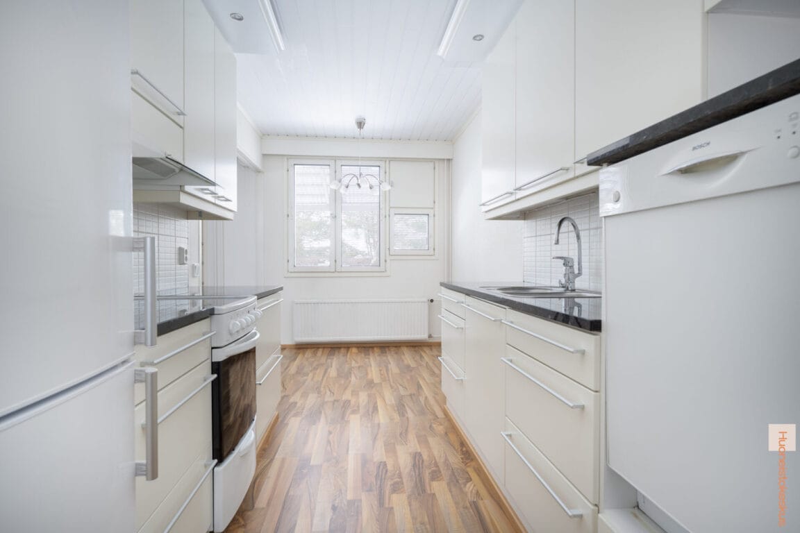 Mertatie 4, Ylivieska (Kivioja)