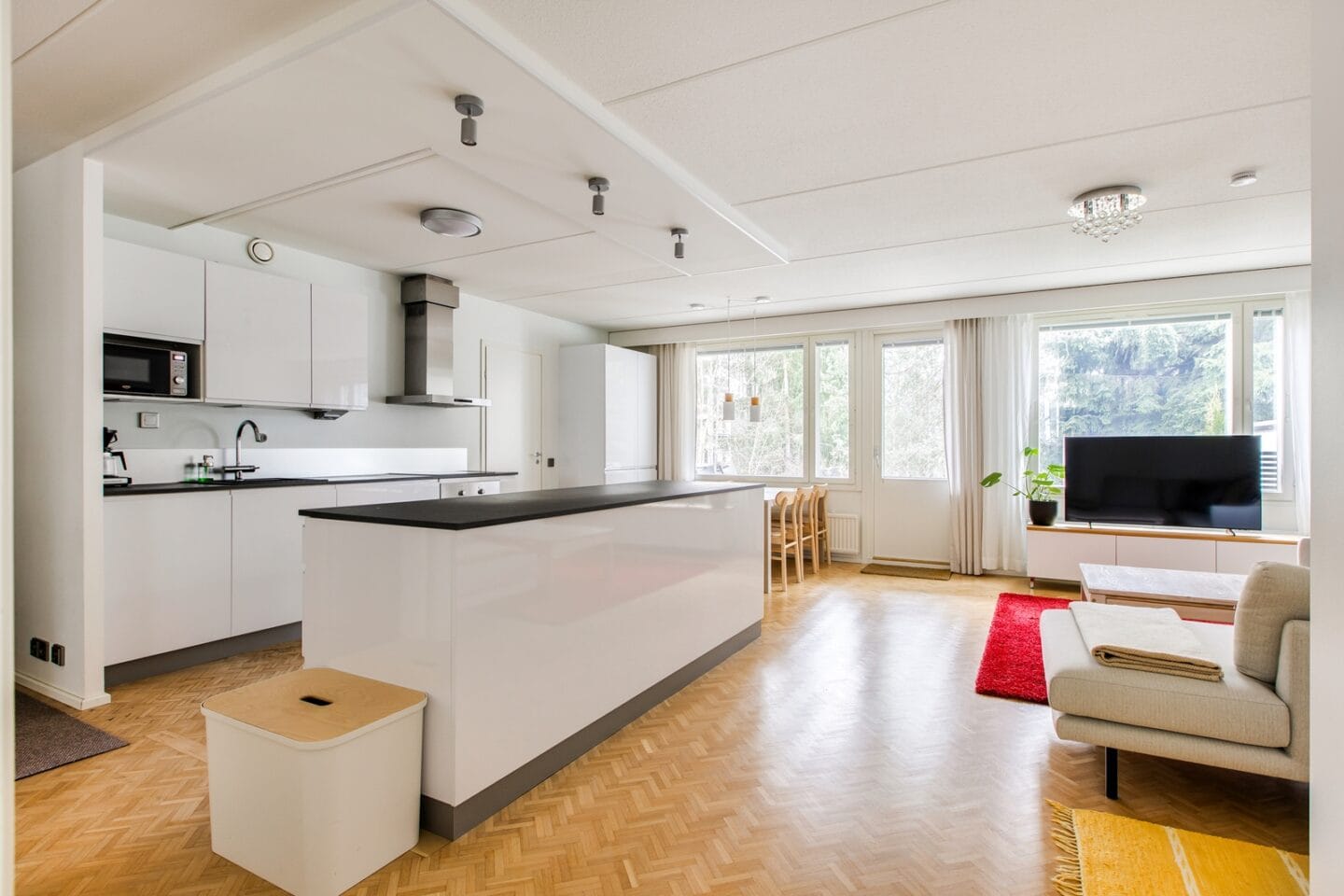 Itälinnake 4, Espoo (Westend), Kuva 1