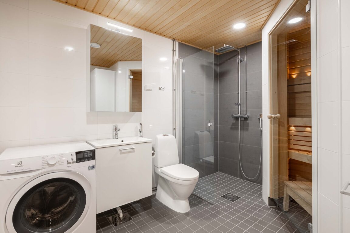 Kutomotie 14, Helsinki (Pitäjänmäki)