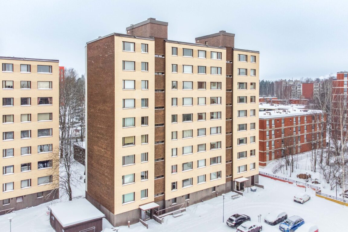 Myyrmäentie 6, Vantaa (Myyrmäki)