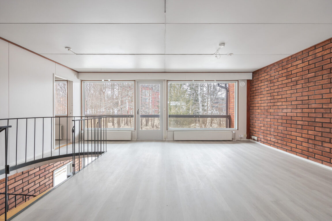 Kylätie, Kauniainen (1. kaupunginosa)