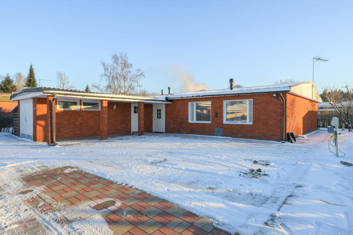 Närönkatu 25, Karkkila (Sudetti)