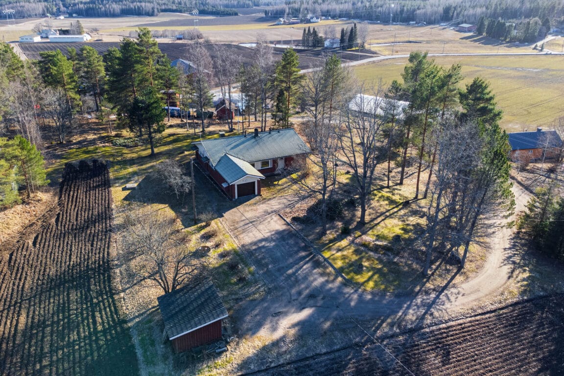 Myyrinkuja 15, Nurmijärvi (Nummenpää)