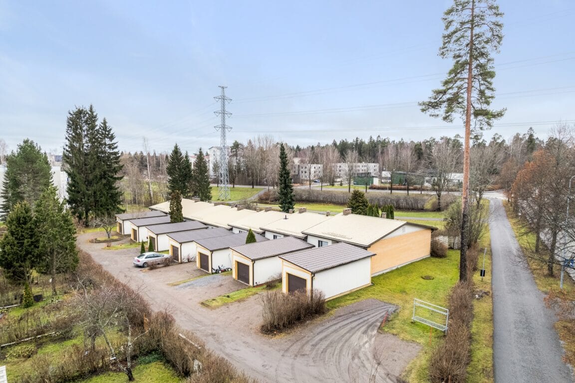 Kikaristonkatu 6-8, Hämeenlinna (Papinniitty)