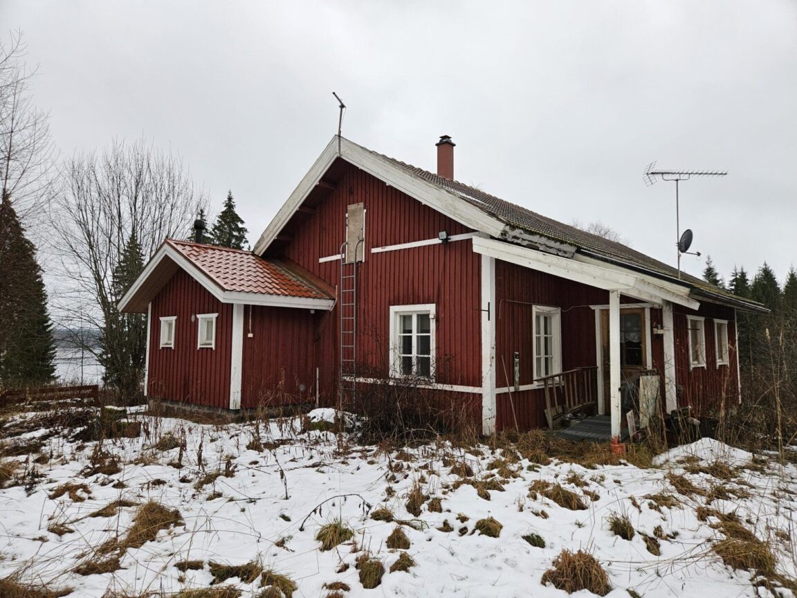 Salmenpellontie 700 ja 703, Nilsiä (Nilsiä)