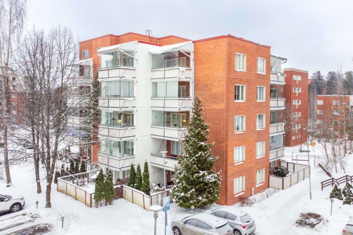 Seljapolku 3, Vantaa (Leinelä)