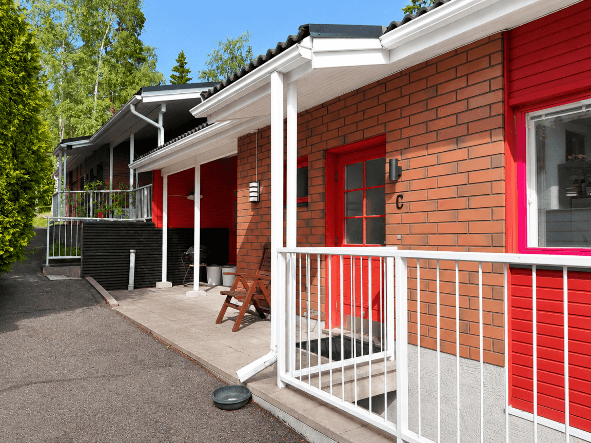 Päivänkehräntie 1, Espoo (Olari)