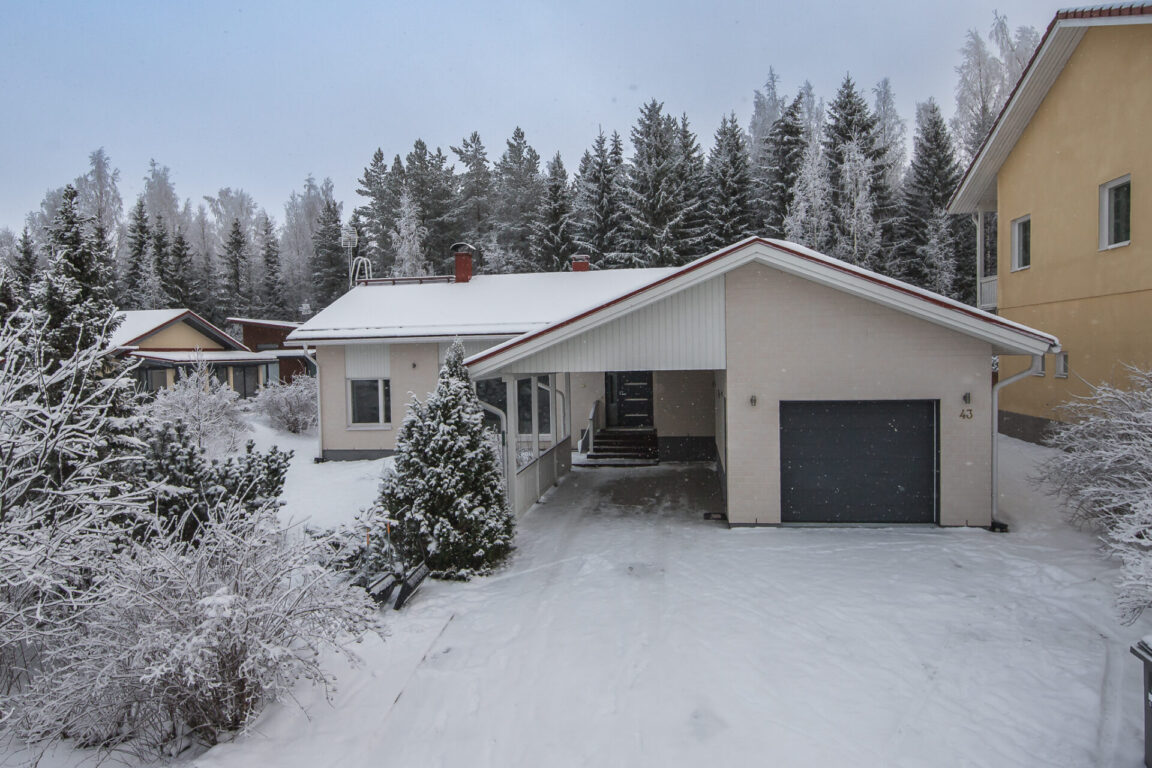 Kattilamäenkatu 43, Kuopio (Rautaniemi)