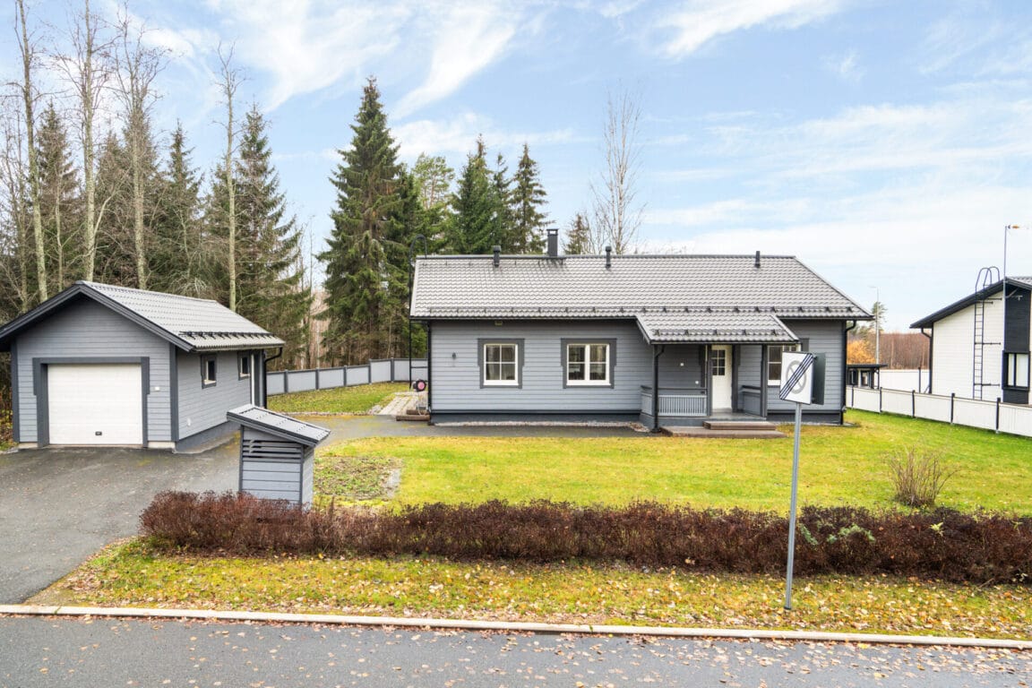 Ajomiehenkuja 10, Joensuu (Karhunmäki)