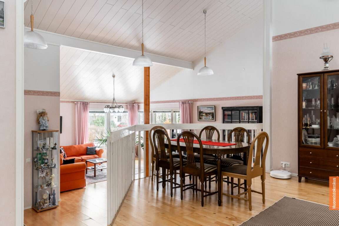 Paasniituntie 17, Rusko (Paasniittu)