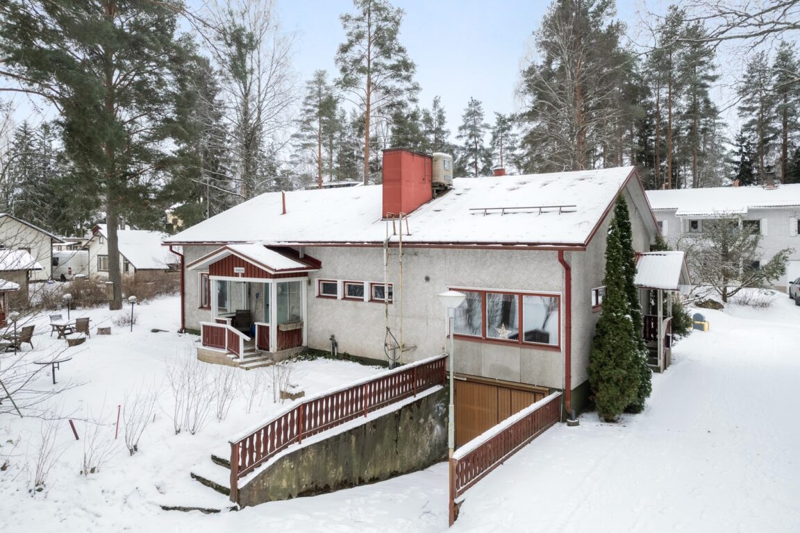 Mäenalustantie 3, Hämeenlinna (Voutila)