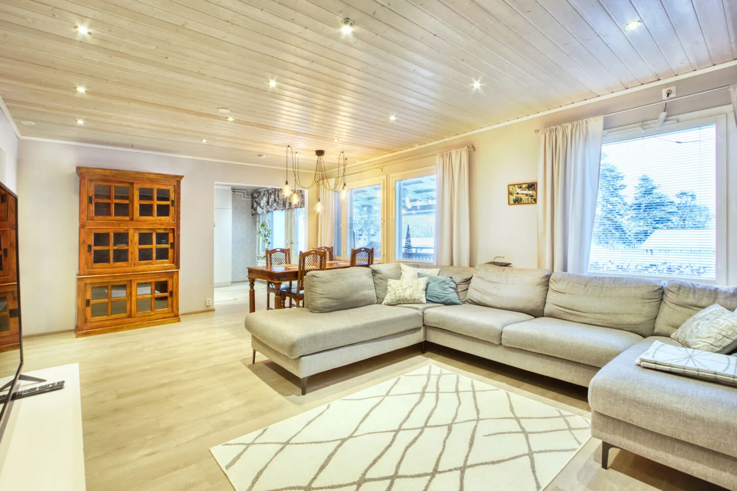 Omakotitalo, 4h+k+khh+kp+s+Wc+vh, 119 m², Keskusta, Kaavi