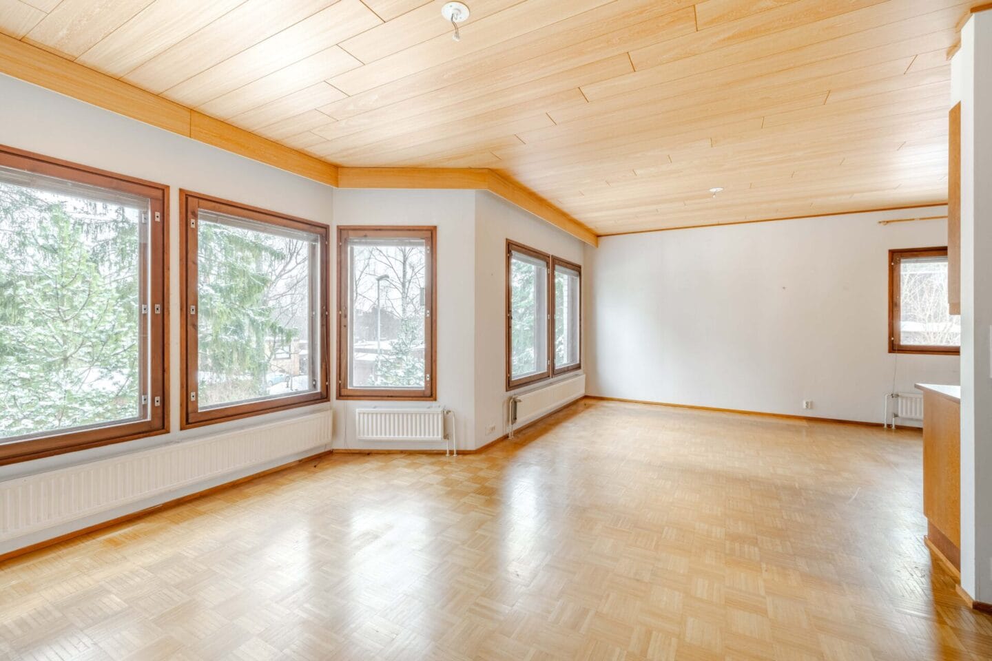 Aidasmäentie 32, Helsinki (Veräjämäki), Kuva 1