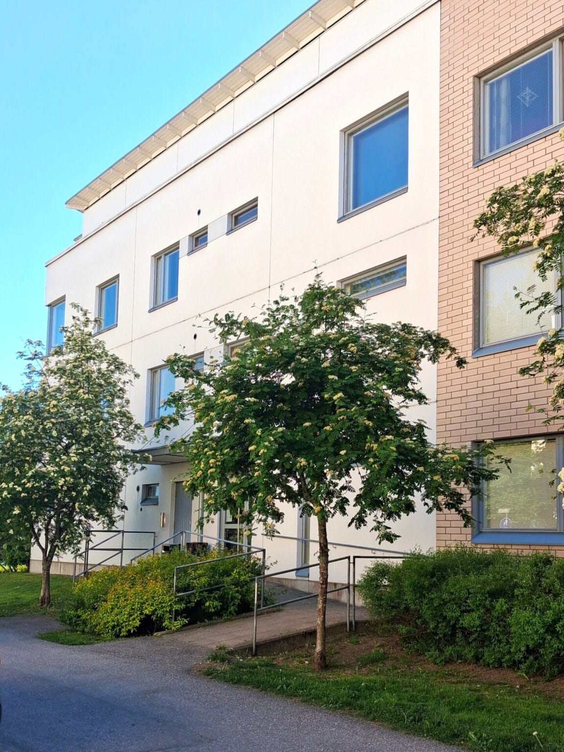 Maarukankuja 1, Vantaa (Mikkola)