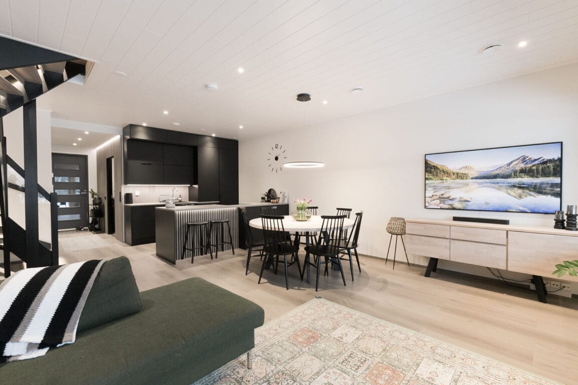 Sääkslahdentie 10, Jyväskylä (Sarvivuori)