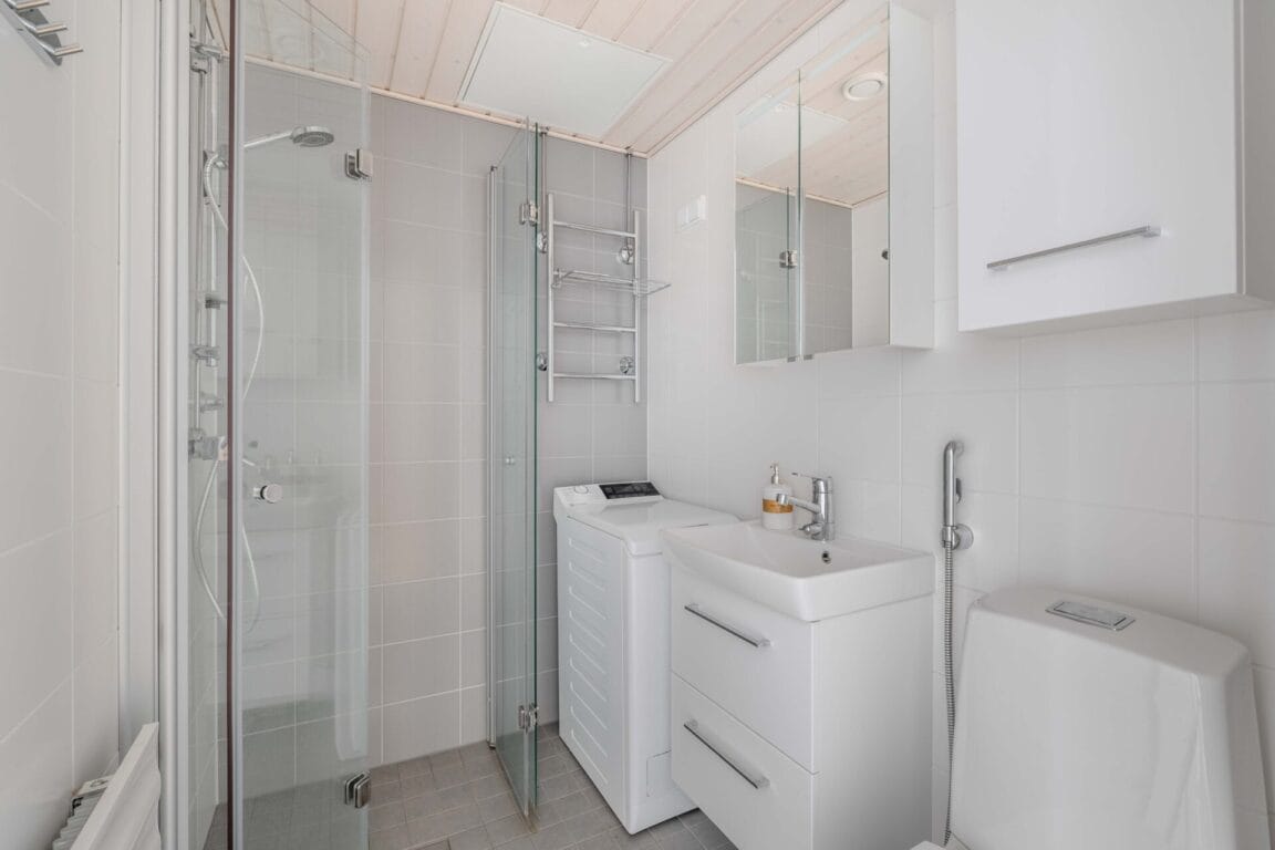 Vuorikummuntie, Helsinki (Konala)