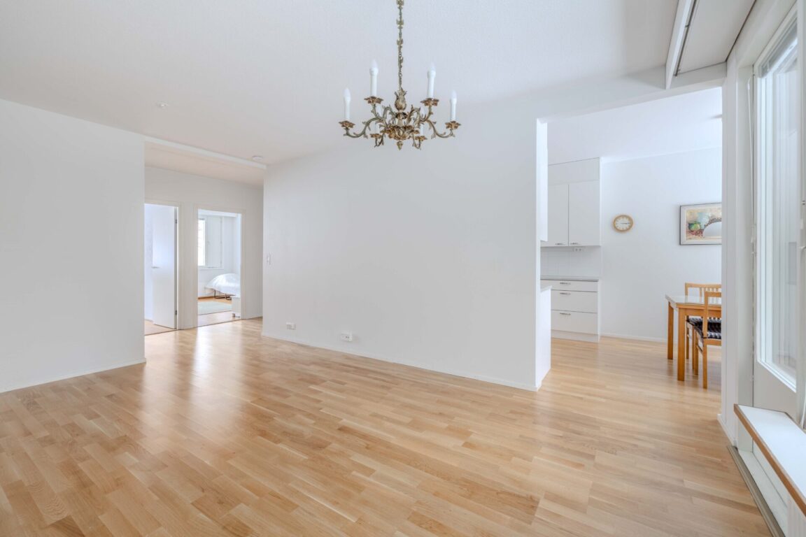 Vuorikummuntie, Helsinki (Konala)