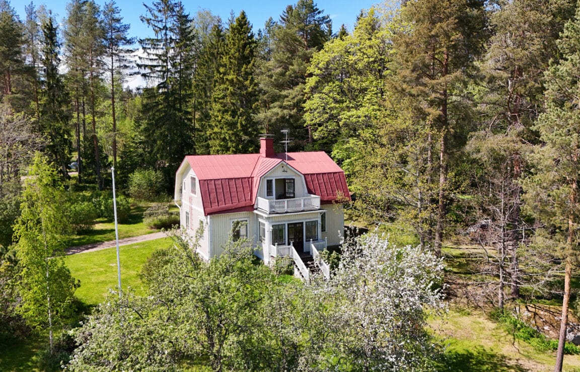 Koivurinteentie 91, Kirkkonummi (Veikkola)