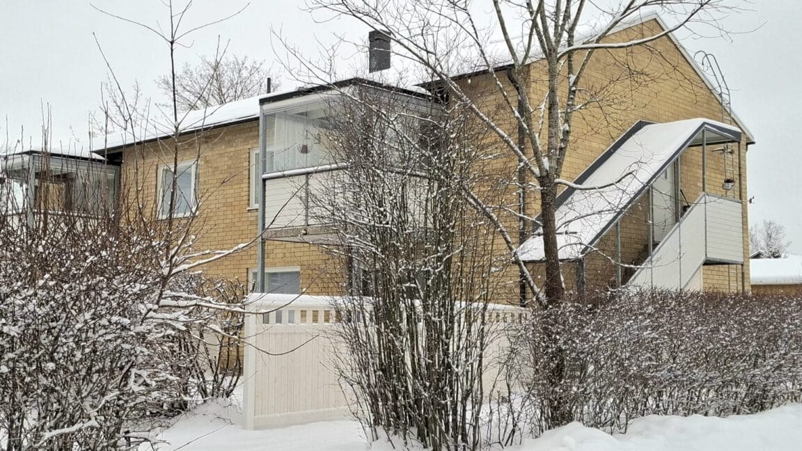 Heinäpellontie 26, Helsinki (Tapaninkylä)