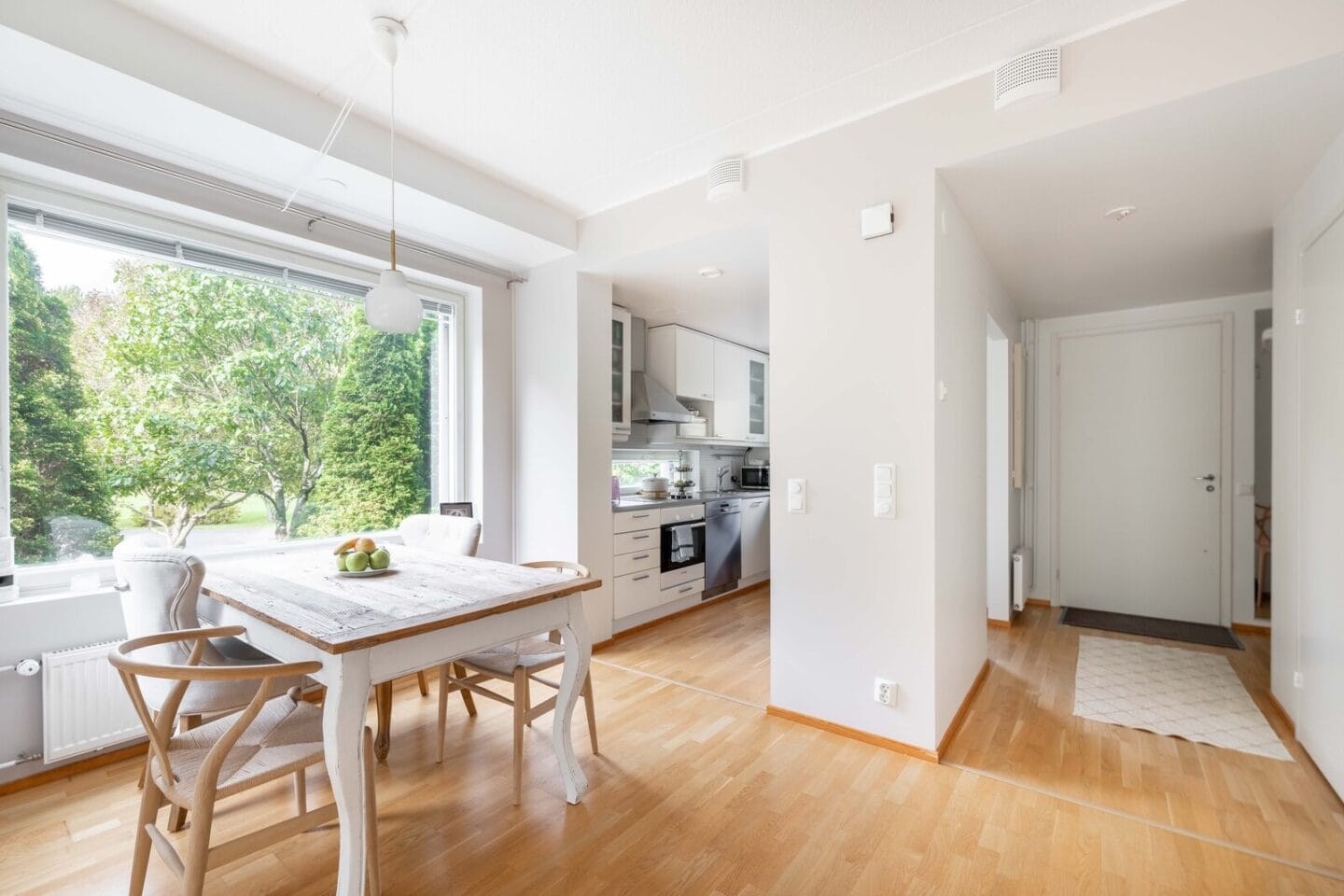 Hiisikuja 9, Helsinki (Tapanila), Kuva 1