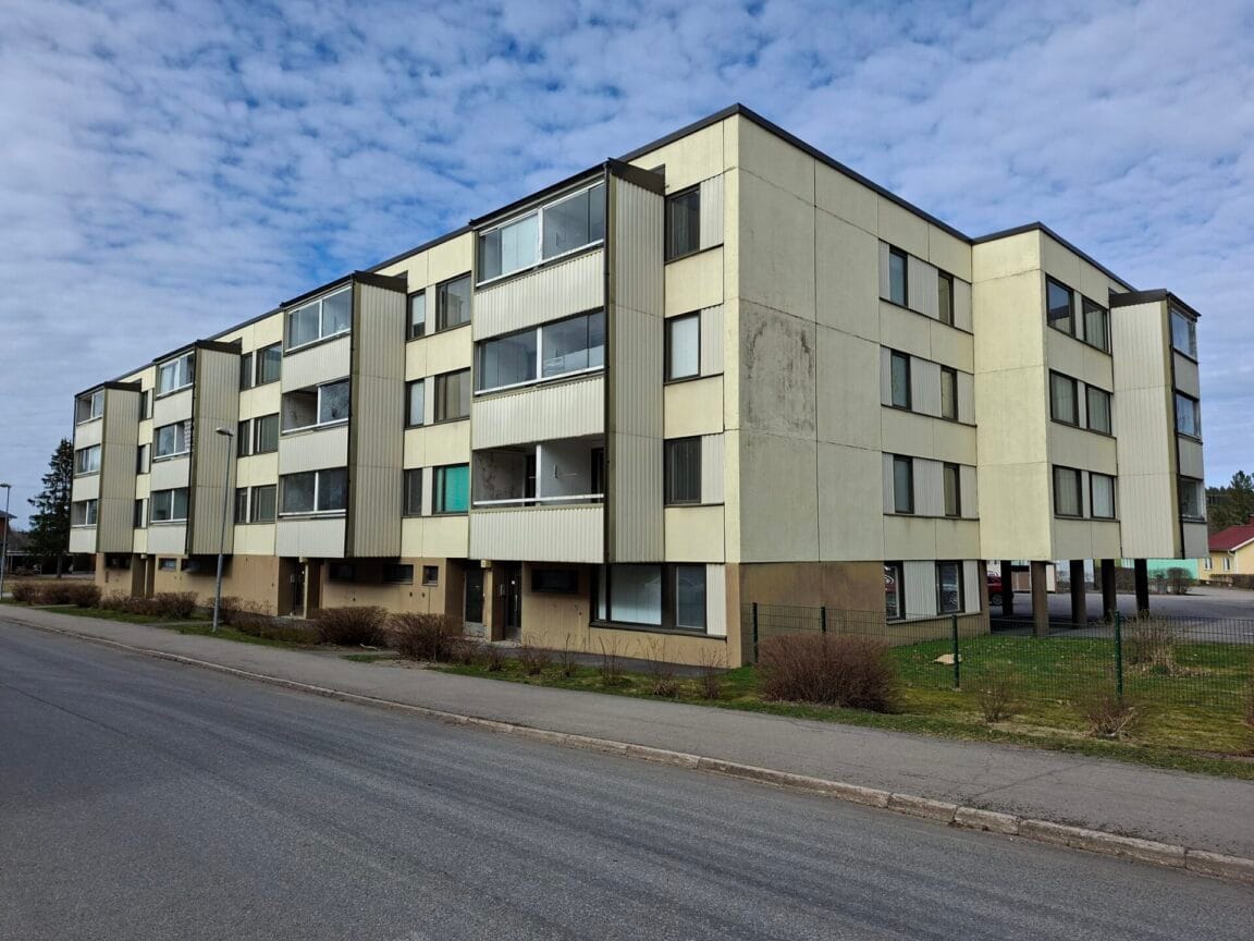 Kahilaisentie 1, Karkkila (Sudetti)
