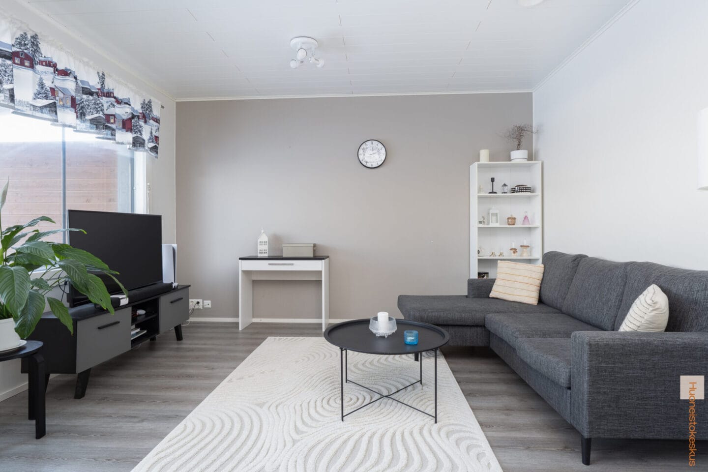 Trombikuja 5, Ylivieska (Savari), Kuva 1