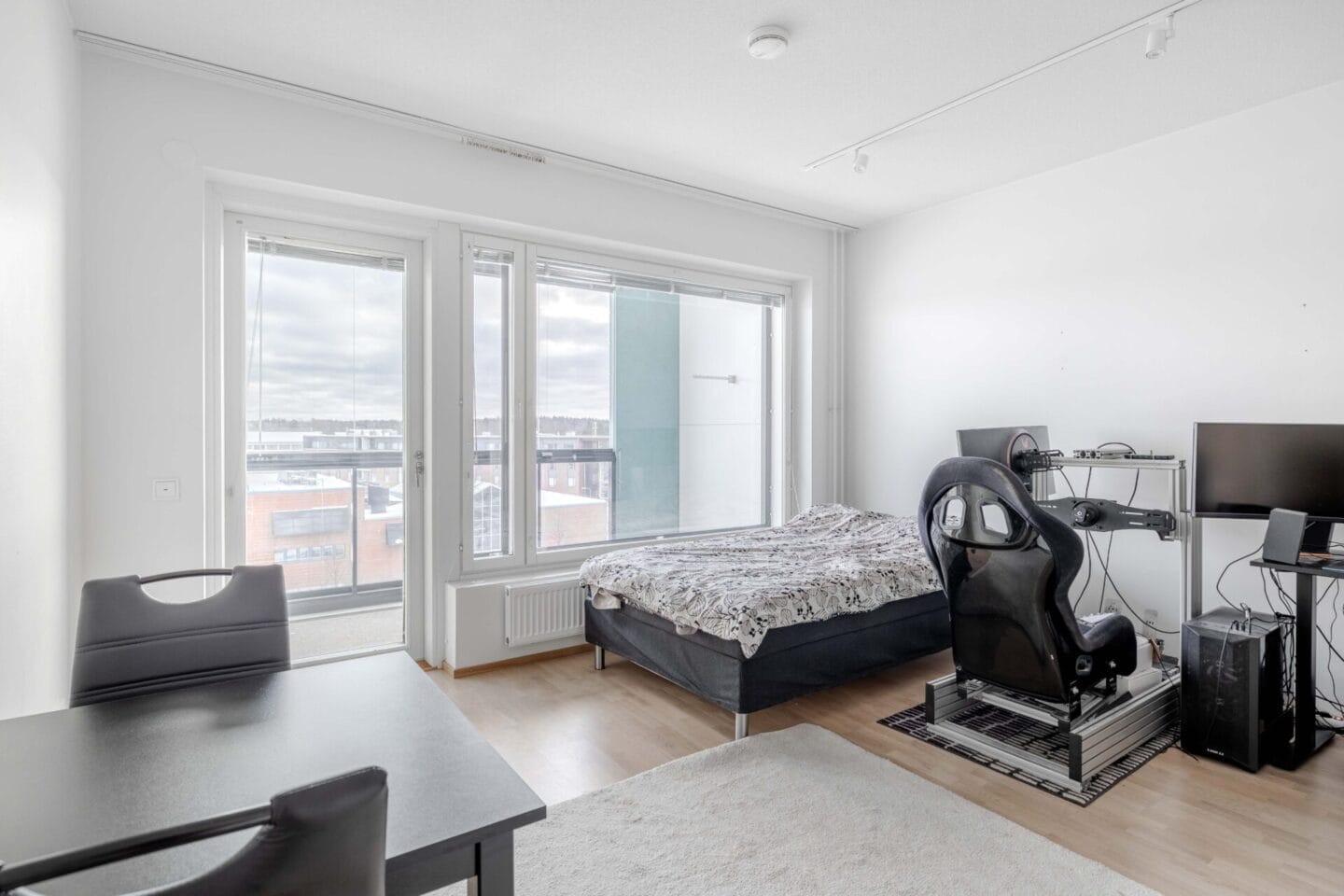 Talvikkitie 7, Vantaa (Viertola), Kuva 1