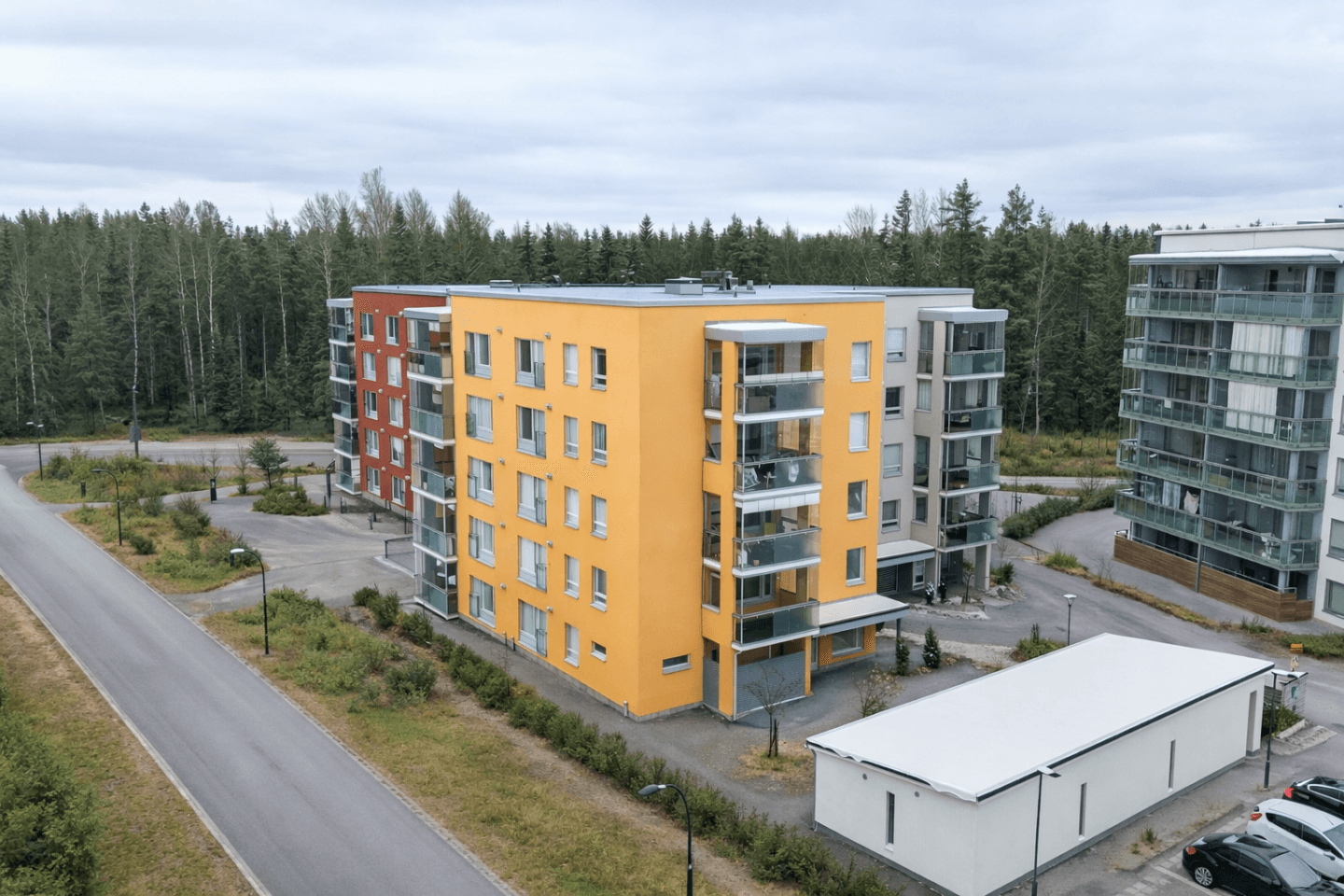 Auringonkehrä 5, Vantaa (Leinelä), Kuva 1