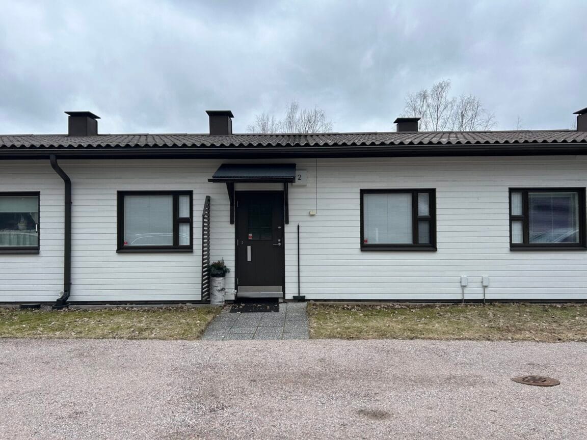 Laitatie 5, Helsinki (Puistola)