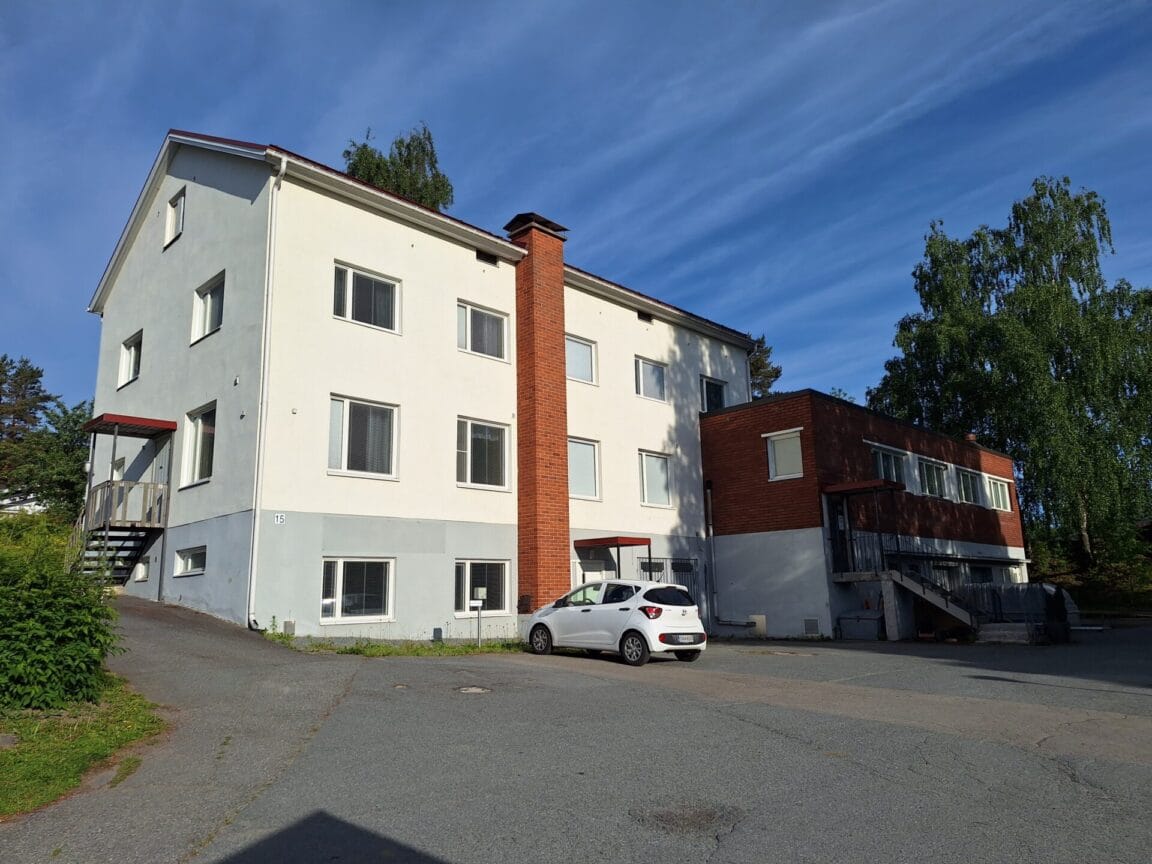 Hevosmiehentie 15, Hämeenlinna (Pullerinmäki)