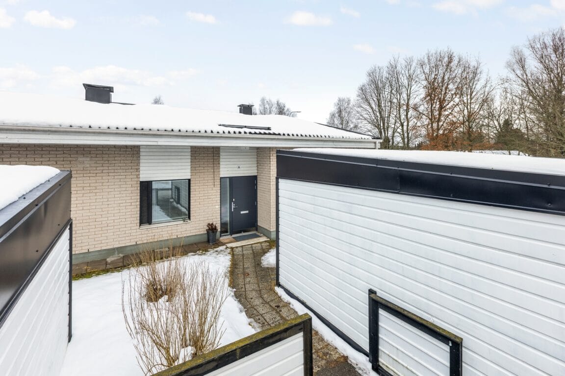 Pellonpäänkuja 17, Kouvola (Kankaro)