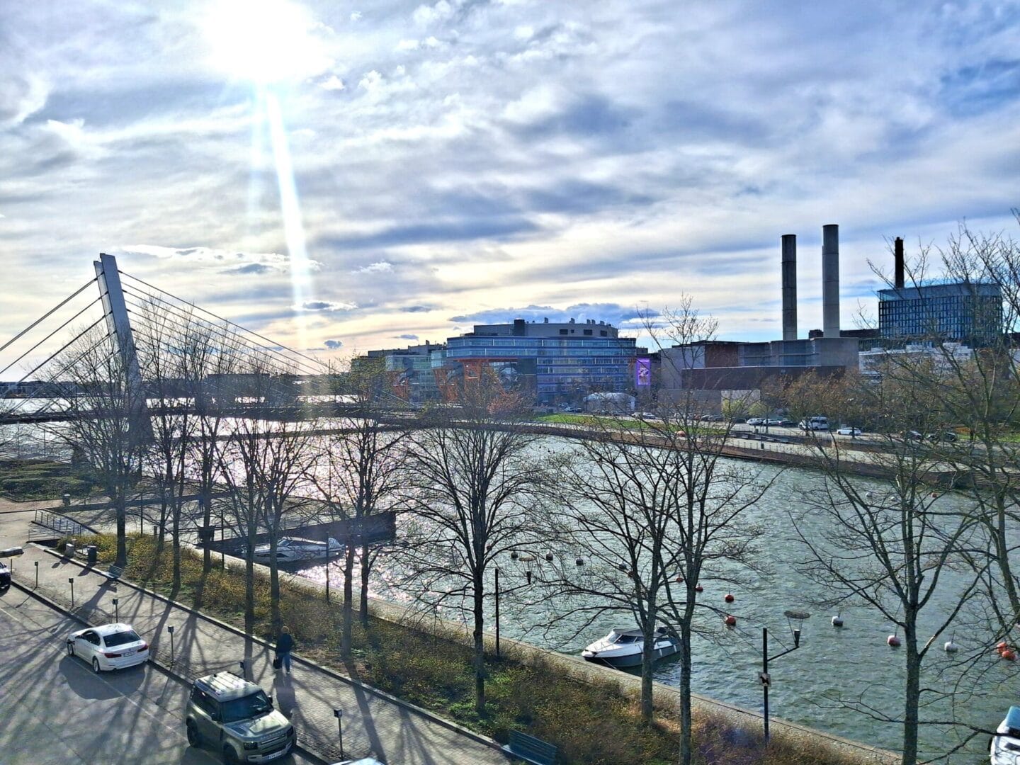 Jaalaranta 8, Helsinki (Jätkäsaari), Kuva 1