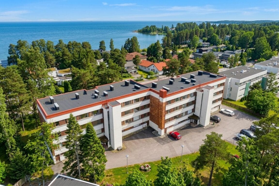 Hiiralankaari 23, Espoo (Westend)