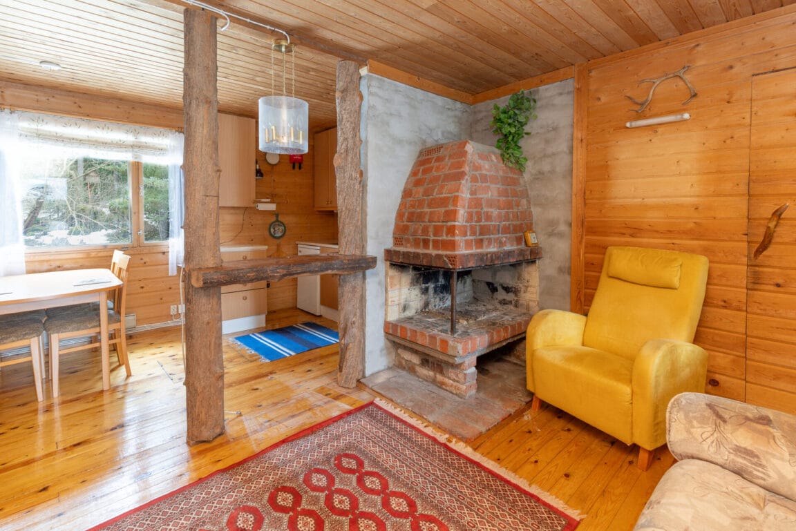 Pihlajatie 13, Lohja