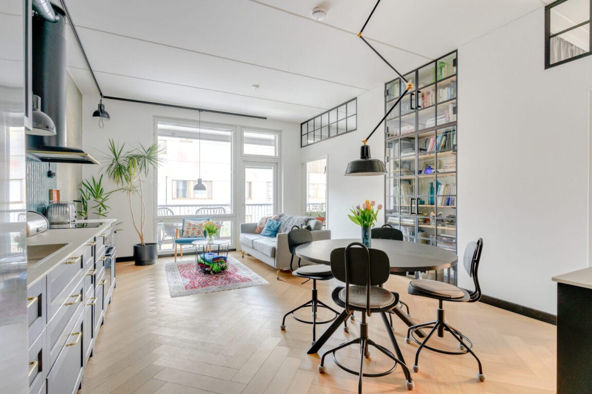 Timanttikiteenkuja 2, Vantaa (Kivistö)