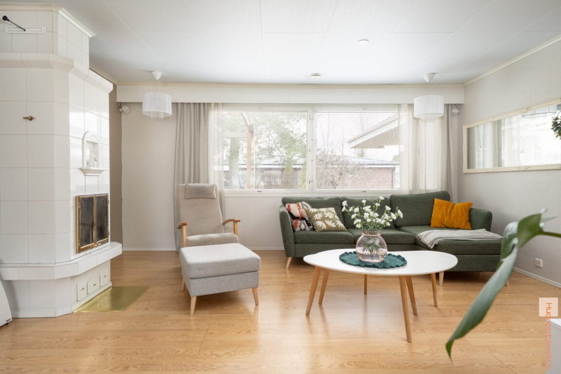 Tavitie 8, Ylivieska (Toivonpuisto)